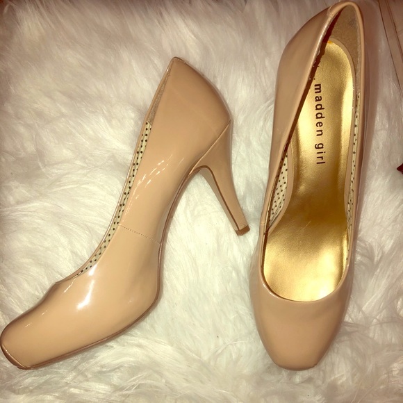 Madden Girl Nude Heels - Picture 1 of 4